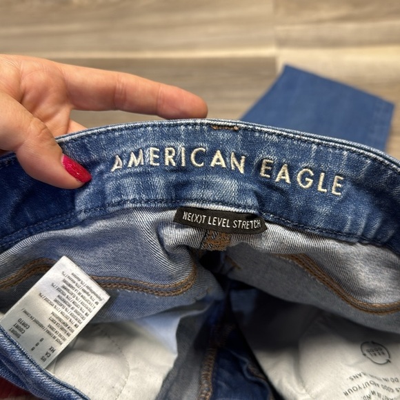 🏁 American Eagle Outfitters Curvy Hi-Rise Jegging - Blue size 0 - Picture 2 of 11
